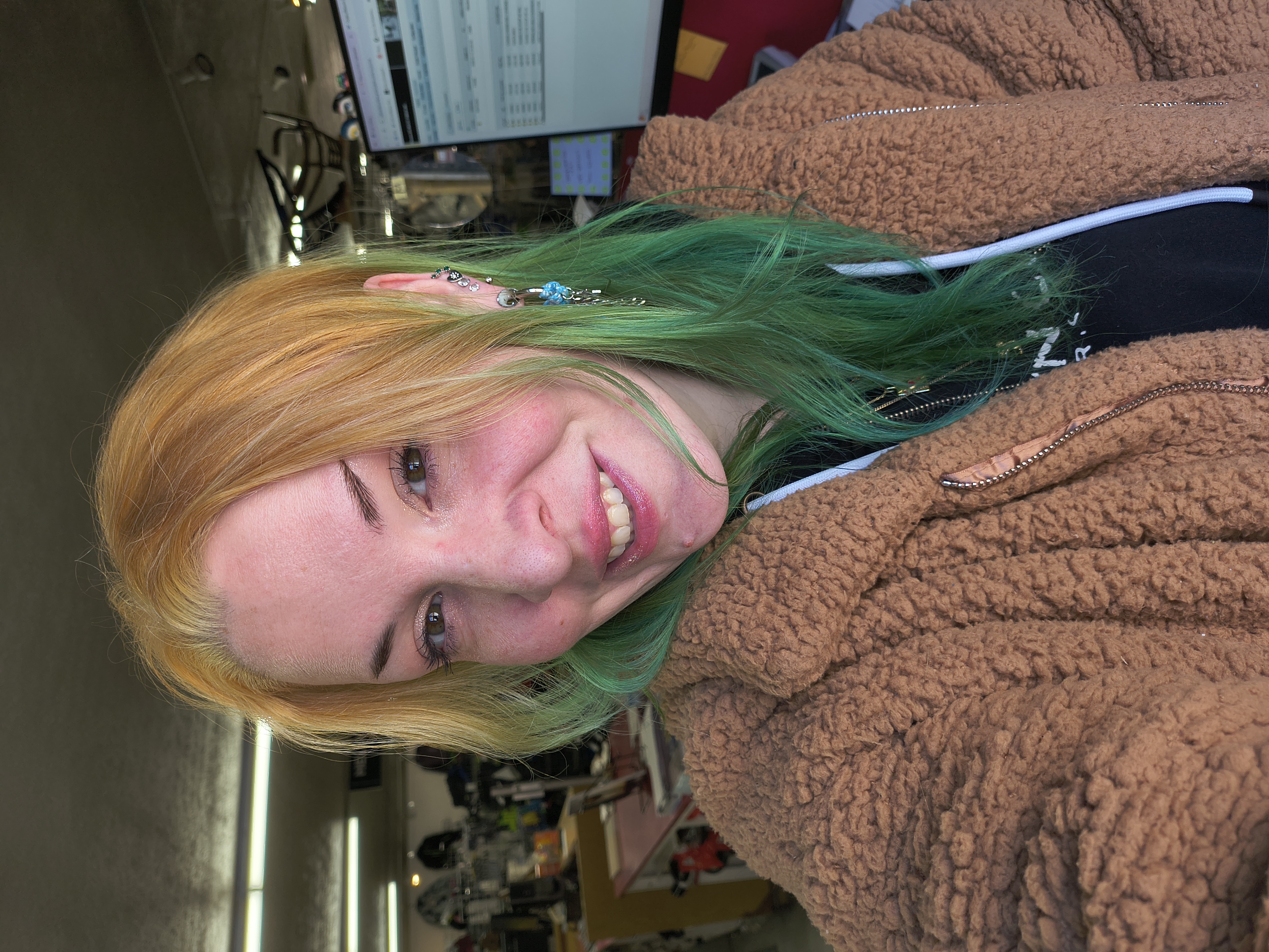 blond green